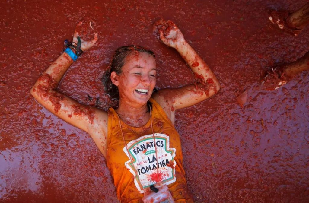 Experiencing La Tomatina